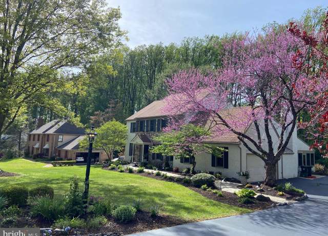 Property at 223 Cheshire Cir, West Chester, PA 19380, 4 beds, 2.5 baths