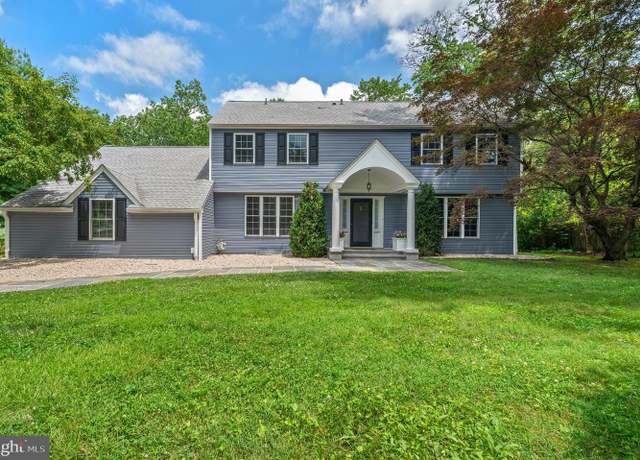 Property at 813 Malin Rd, Newtown Square, PA 19073, 4 beds, 2.5 baths