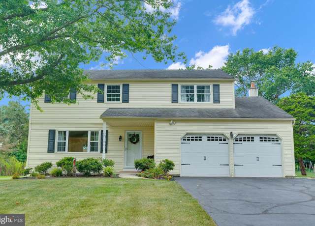Property at 912 Powderhorn Dr, Lansdale, PA 19446, 4 beds, 2.5 baths
