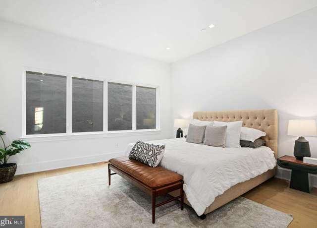 Property at 1108 Cypress St, Philadelphia, PA 19107, 4 beds, 5.5 baths