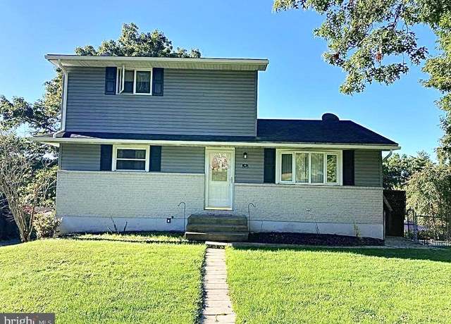 Property at 49 Paul St, Ashland, PA 17921, 5 beds, 2.5 baths