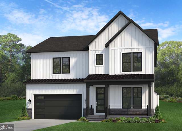 Property at 806 Desale St SW, Vienna, VA 22180, 4 beds, 4.5 baths