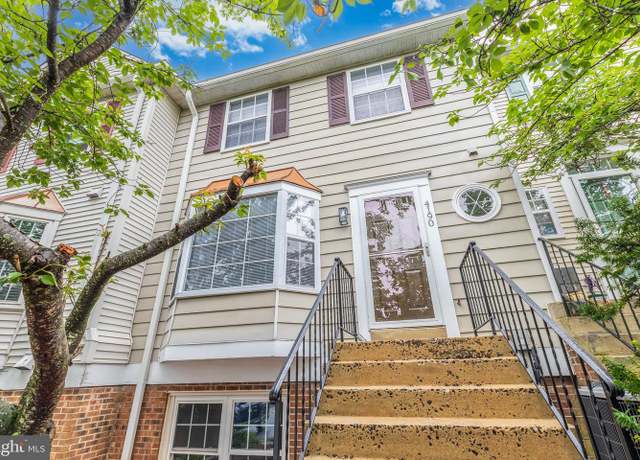 Property at 4190 Pleasant Meadow Ct Unit 102B, Chantilly, VA 20151, 3 beds, 2.5 baths