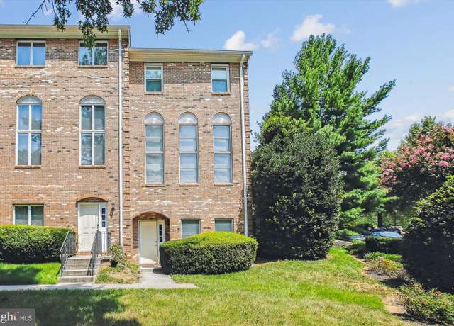 Property at 3710 Madison Ln, Falls Church, VA 22041, 3 beds, 3 baths