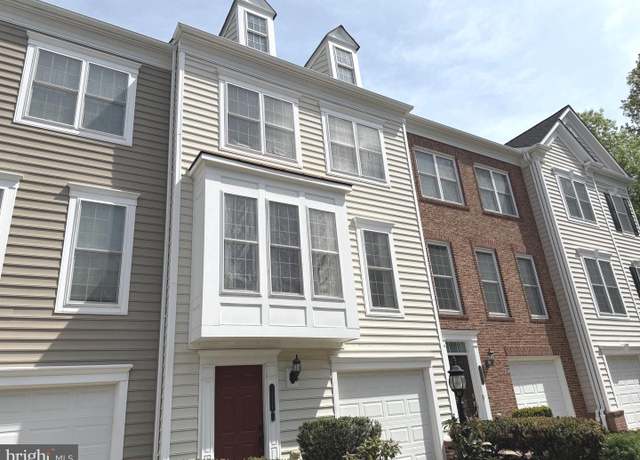 Property at 14669 Crossfield Way, Woodbridge, VA 22191, 4 beds, 3.5 baths