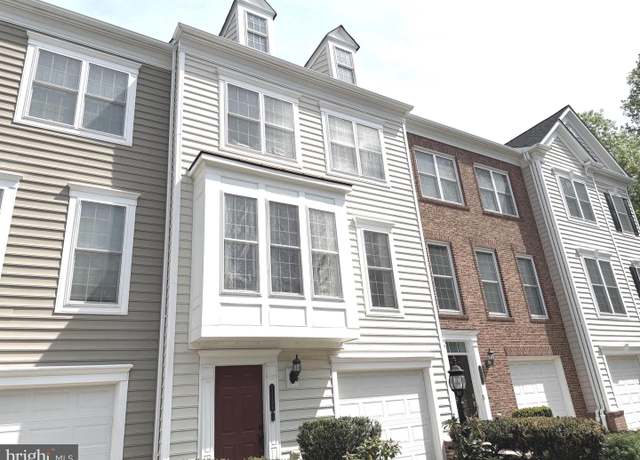 Property at 14669 Crossfield Way, Woodbridge, VA 22191, 4 beds, 3.5 baths