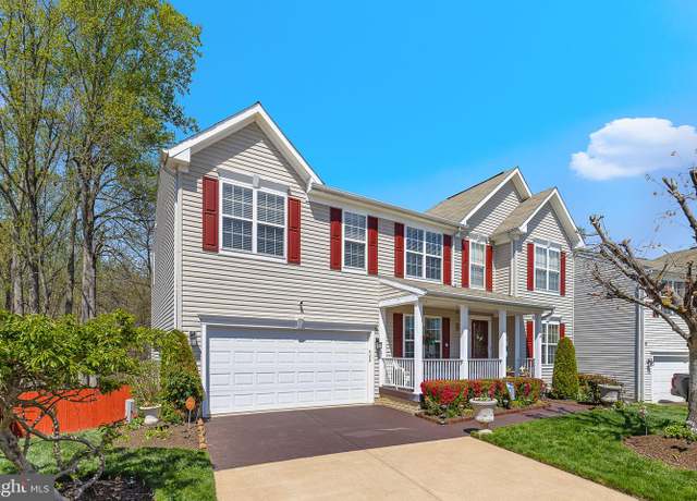 Property at 5 Webb Ct, Stafford, VA 22556, 5 beds, 3.5 baths