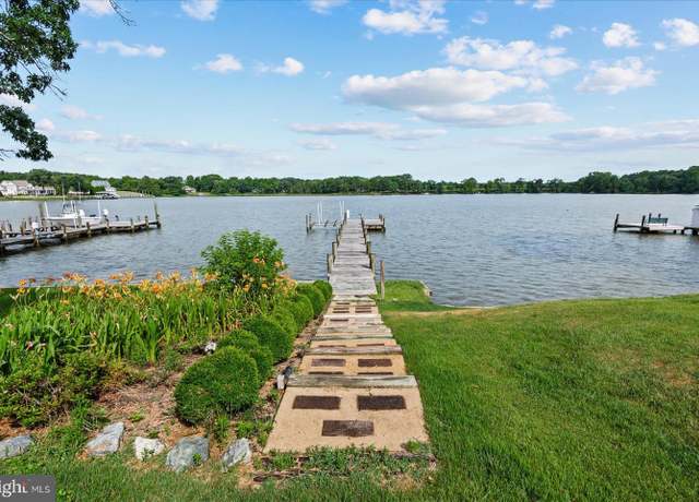 Property at 537 Harbor View Cir, Colonial Beach, VA 22443, 3 beds, 2 baths