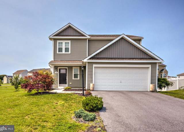 Property at 101 Faye Dr, Bunker Hill, WV 25413, 3 beds, 2.5 baths