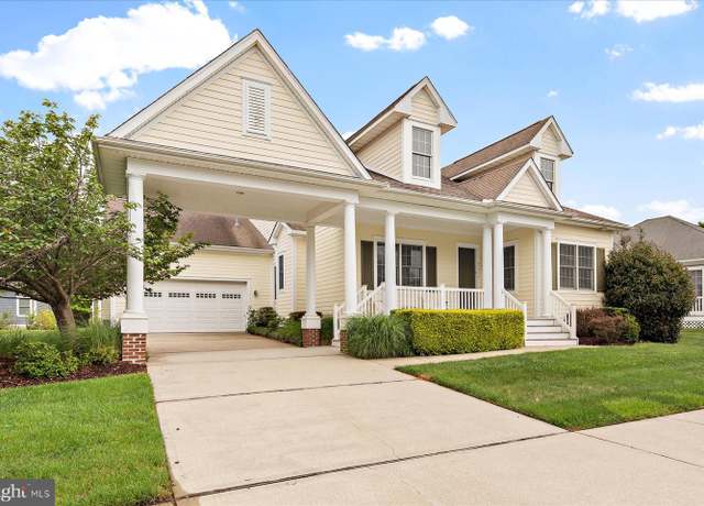 Property at 31534 Winterberry Pkwy, Selbyville, DE 19975, 4 beds, 2.5 baths