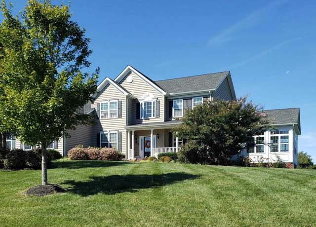 Property at 996 Falls Pointe Way, Huntingtown, MD 20639, 5 beds, 3.5 baths