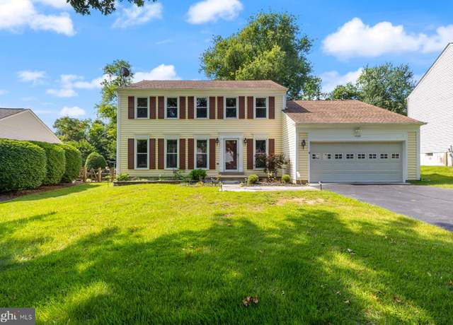 Property at 17105 Amity Dr, Derwood, MD 20855, 5 beds, 3.5 baths