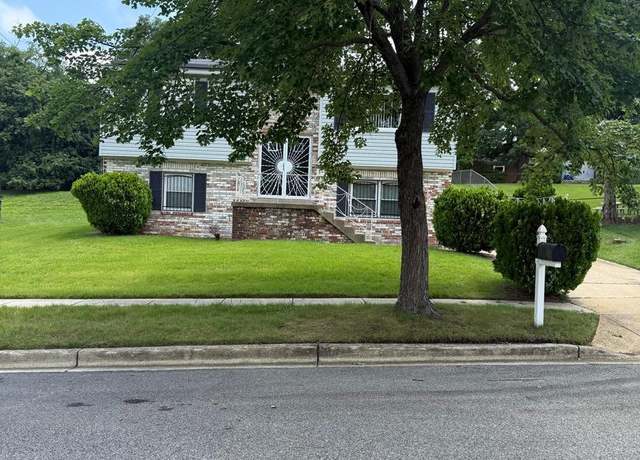 Property at 3004 Great Oak Dr, District Heights, MD 20747, 3 beds, 2 baths