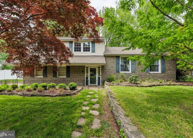 Property at 805 Murray Ave, Cherry Hill, NJ 08002, 3 beds, 2.5 baths