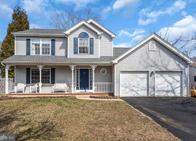 Property at 1054 Driftwood Ave, Manahawkin, NJ 08050, 3 beds, 2.5 baths