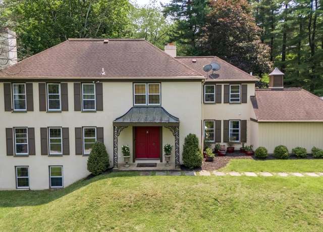 Property at 654 Limehouse Rd, Wayne, PA 19087, 4 beds, 4.5 baths