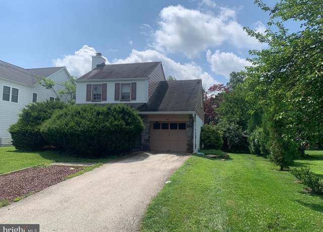 Property at 440 Highland Ave, Malvern, PA 19355, 3 beds, 1 bath