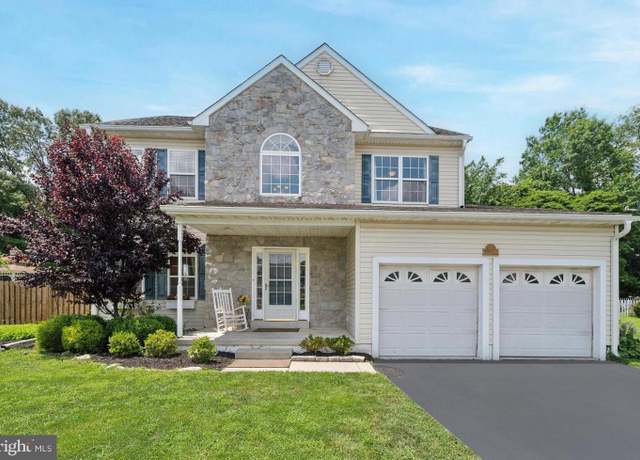 Property at 691 Willow Bend Dr, Swarthmore, PA 19081, 4 beds, 2.5 baths