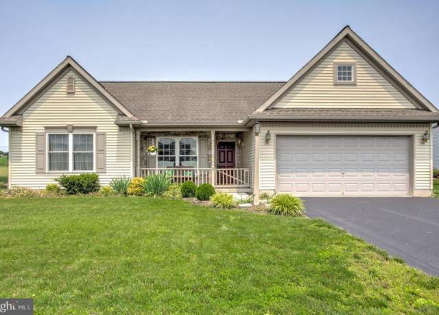 Property at 31 Harvest Dr, Ephrata, PA 17522, 2 beds, 2 baths