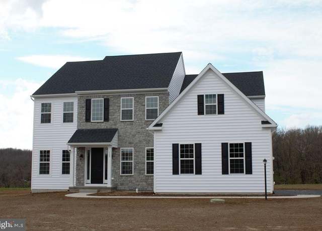 Property at 6479 Dekrane Dr #3, Coopersburg, PA 18036, 4 beds, 2.5 baths
