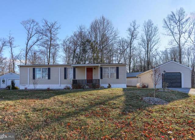 Property at 340 Maple Ave, Manheim, PA 17545, 3 beds, 1.5 baths