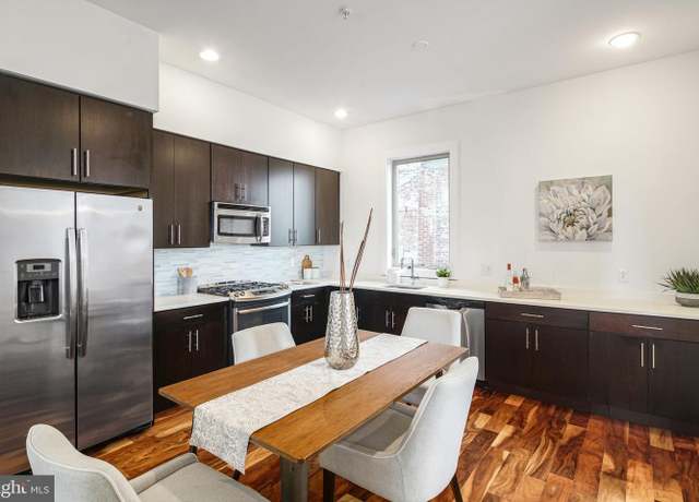 Property at 933-37 N Front St #3, Philadelphia, PA 19123, 3 beds, 3 baths
