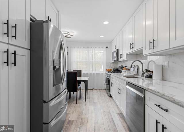 Property at 838 Hendrix St, Philadelphia, PA 19116, 4 beds, 3 baths