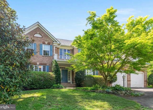 Property at 5393 Abernathy Ct, Fairfax, VA 22032, 5 beds, 4.5 baths