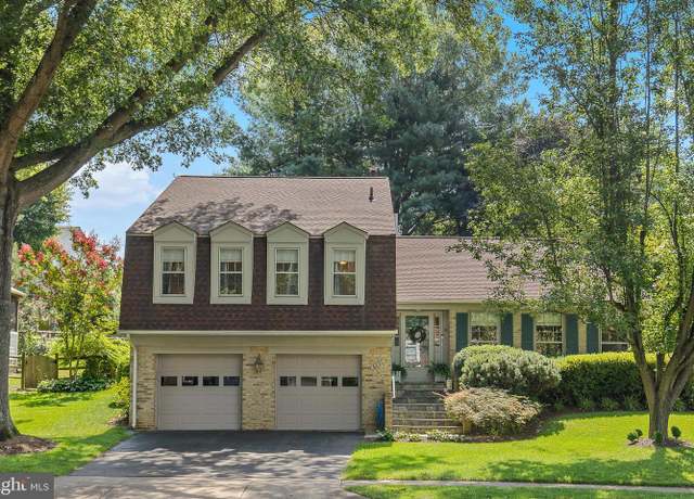 Property at 6237 Wilmette Dr, Burke, VA 22015, 4 beds, 3 baths