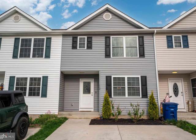 Property at 112 Ryder Benson Ln, Front Royal, VA 22630, 3 beds, 2.5 baths