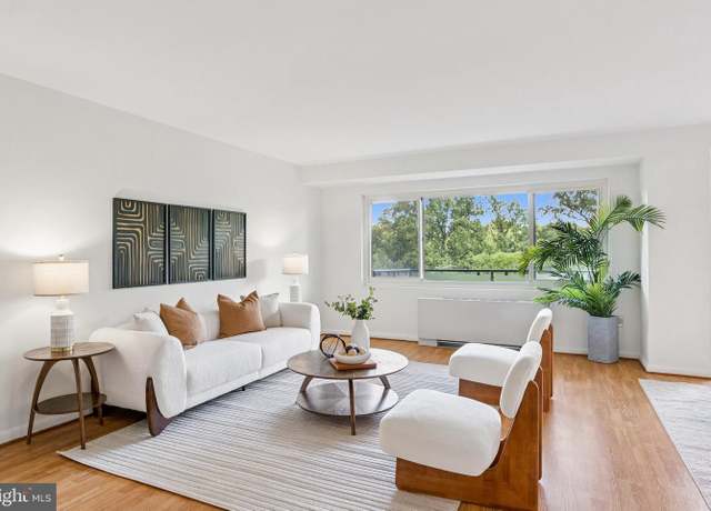 Property at 4201 Cathedral Ave NW Unit 808E, Washington, DC 20016, 1 bed, 1 bath