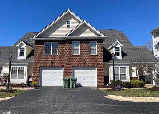 Property at 11922 Darnestown Rd Unit V-3-B, North Potomac, MD 20878, 3 beds, 3 baths