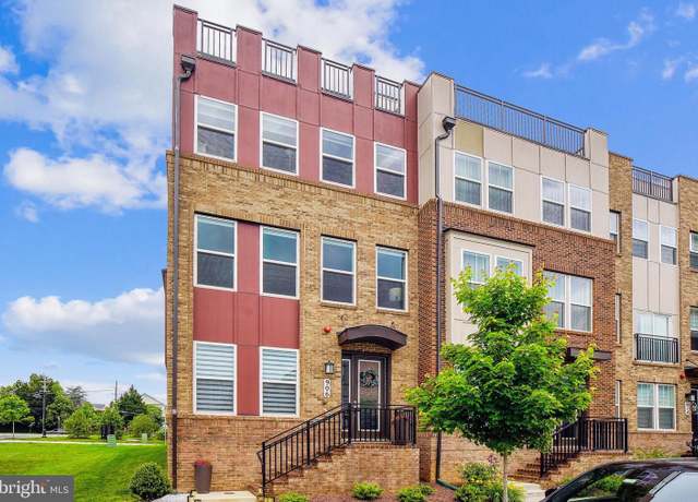 Property at 906 Vermeer Ave, Gaithersburg, MD 20878, 4 beds, 4.5 baths