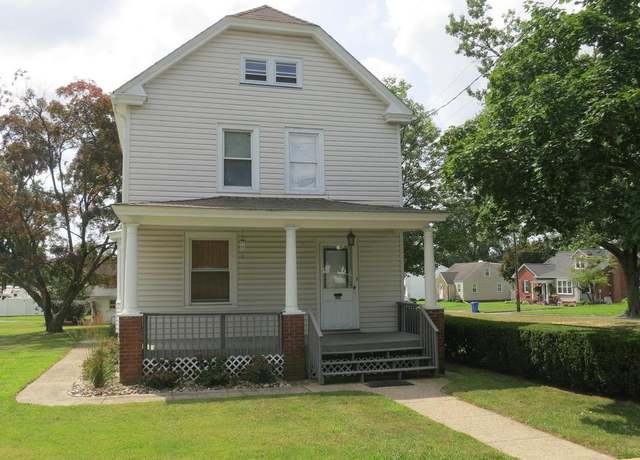 Property at 802 Grove St, Florence, NJ 08518, 3 beds, 1.5 baths