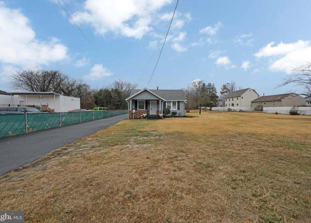 Property at 1632 Hurffville Rd, Sewell, NJ 08080, 3 beds, 1 bath