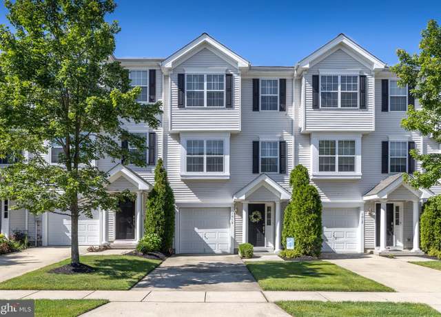 Property at 1015 Moore, West Deptford, NJ 08086, 3 beds, 2.5 baths