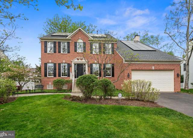 Property at 6 Avalon Rd, Pennington, NJ 08534, 4 beds, 2.5 baths