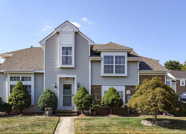 Property at 36 Citation Dr, Freehold, NJ 07728, 3 beds, 2.5 baths