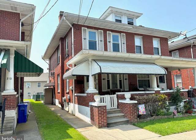 Property at 211 Brookline St, Reading, PA 19611, 3 beds, 2 baths