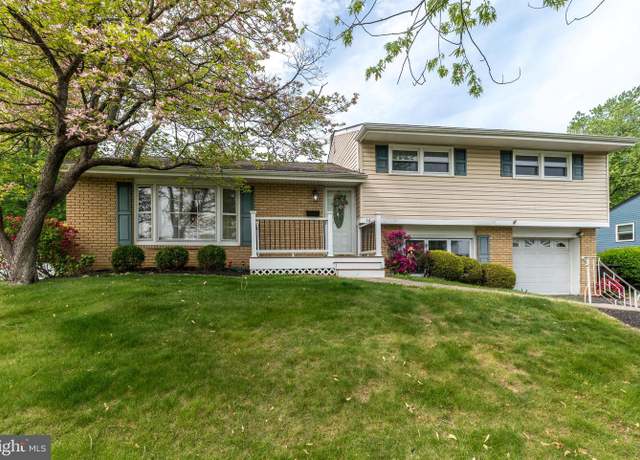 Property at 14 Rita Rd, Yardley, PA 19067, 4 beds, 3.5 baths