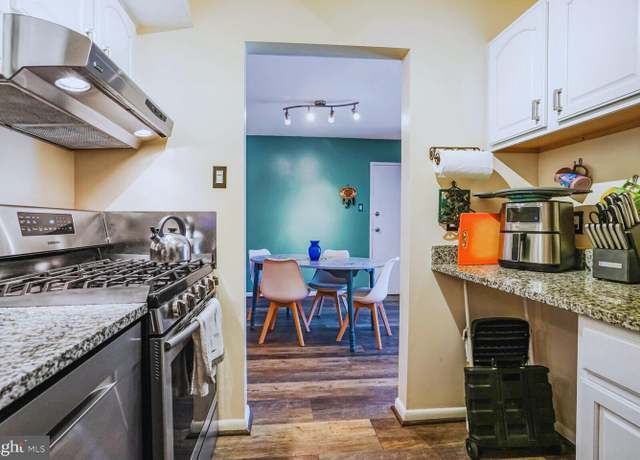 Property at 11627 Vantage Hill Rd Unit 2A, Reston, VA 20190, 1 bed, 1 bath