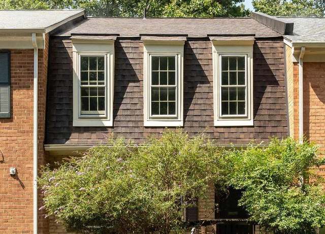 Property at 2308 Horseferry Ct, Reston, VA 20191, 3 beds, 2.5 baths
