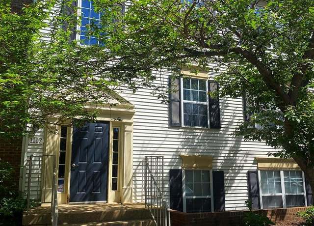 Property at 1117 Huntmaster Ter NE #302, Leesburg, VA 20176, 2 beds, 2 baths