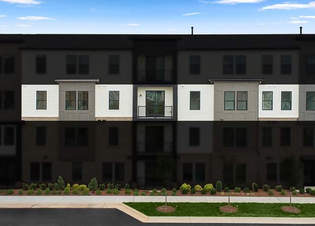 Property at 23640 Bolton Crescent Ter Unit 13-305, Ashburn, VA 20148, 3 beds, 2 baths