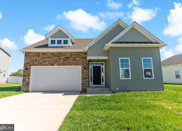 Property at 90 Santiago Cir, Martinsburg, WV 25403, 3 beds, 2 baths