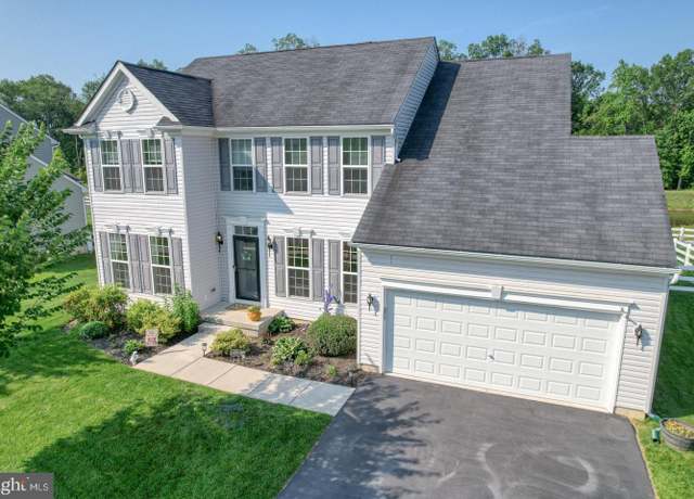 Property at 471 South St, Townsend, DE 19734, 4 beds, 2.5 baths