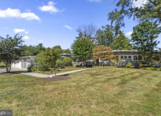 Property at 8203 Tall Chimney Ct, Pikesville, MD 21208, 5 beds, 3.5 baths