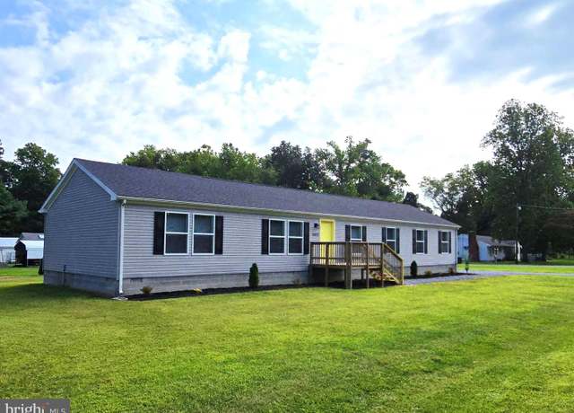 Property at 5313 Center Dr, Cambridge, MD 21613, 5 beds, 3 baths