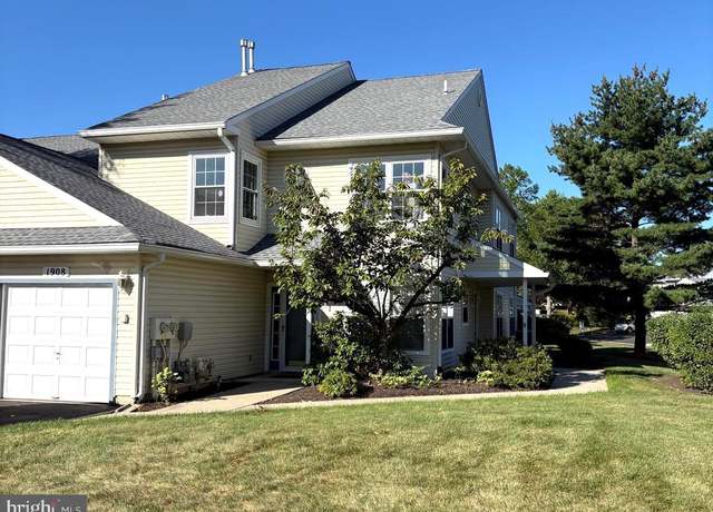 Property at 1908 Lynbrooke Dr, Yardley, PA 19067, 3 beds, 2 baths