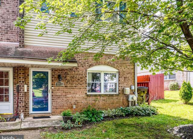 Property at 5217 Bay Rd Unit N, Bensalem, PA 19020, 3 beds, 2.5 baths
